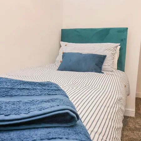 Stowaway Apartment