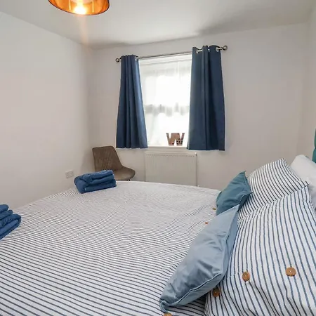 Stowaway Apartment *